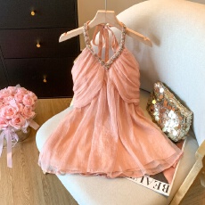 批发实拍重工挂脖无袖背心女夏季法式气质修身性感<b class='q'>露肩</b>吊带<b class='q'>上衣</b>