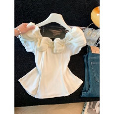 批发实拍2026法式<b class='q'>甜美</b>立体花小衫修身收腰一字肩性感短款T恤上衣女