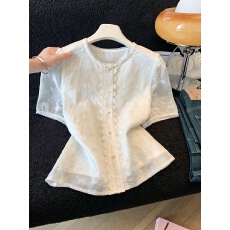 批发实拍2026<b class='q'>夏季</b>新款甜美泡泡袖刺绣衬衫上衣女圆领小衫减龄上衣