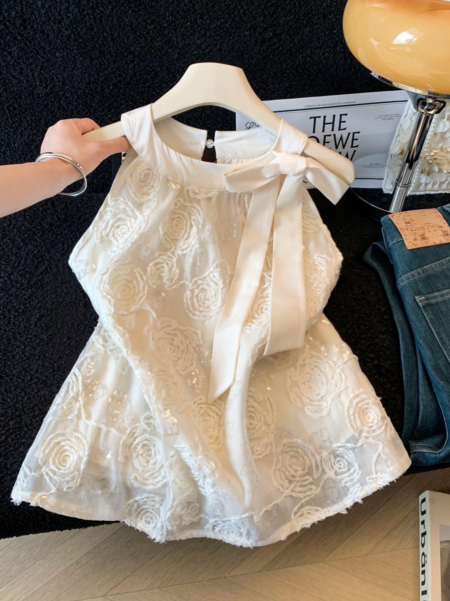 실사 프랑스식 달콤함 민소매 스팽글 행침 목 조끼 여성 나비 매듭 품격 명문 여성 슬림해 보이는 맨위