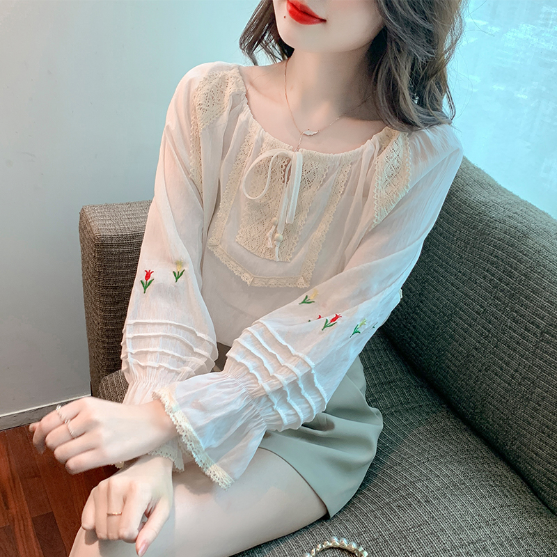 秋季新款韩版冰丝防晒衬衫女夏季透气设计感刺绣仙女上衣 服裝批發女裝批發服飾貨源