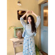 批发春秋镂空透视针织衫女浅蓝色温柔软糯懒慵感极简纯色高级感上衣潮