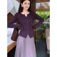 批发高级感紫色纽扣v领针织打底衫女装春季2026新款上衣修身女士毛衣