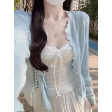 批发春款镂空花边开衫软糯针织上衣女春季新款减龄简约百搭温柔风外套