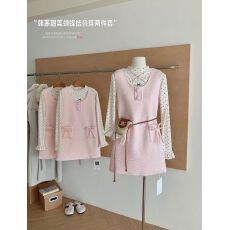 批发楞之岛2026春季新款毛呢粉色保暖厚实减龄背带连衣裙短小个子女