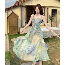 批发设计感超仙森系连衣裙小飞袖高腰显瘦荷叶边晕染度假显瘦长裙子