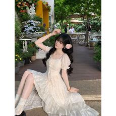 批发香雾白茶 气质减龄花朵雪花绒拼接设计感裙摆<b class='q'>连衣裙</b>夏季