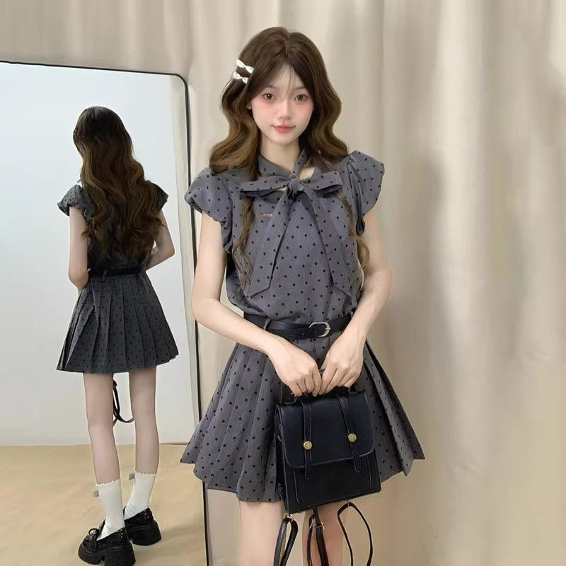 RY3506# miu系富家千金灰色波点连衣裙女夏学院风甜美蝴蝶结收腰百褶短裙