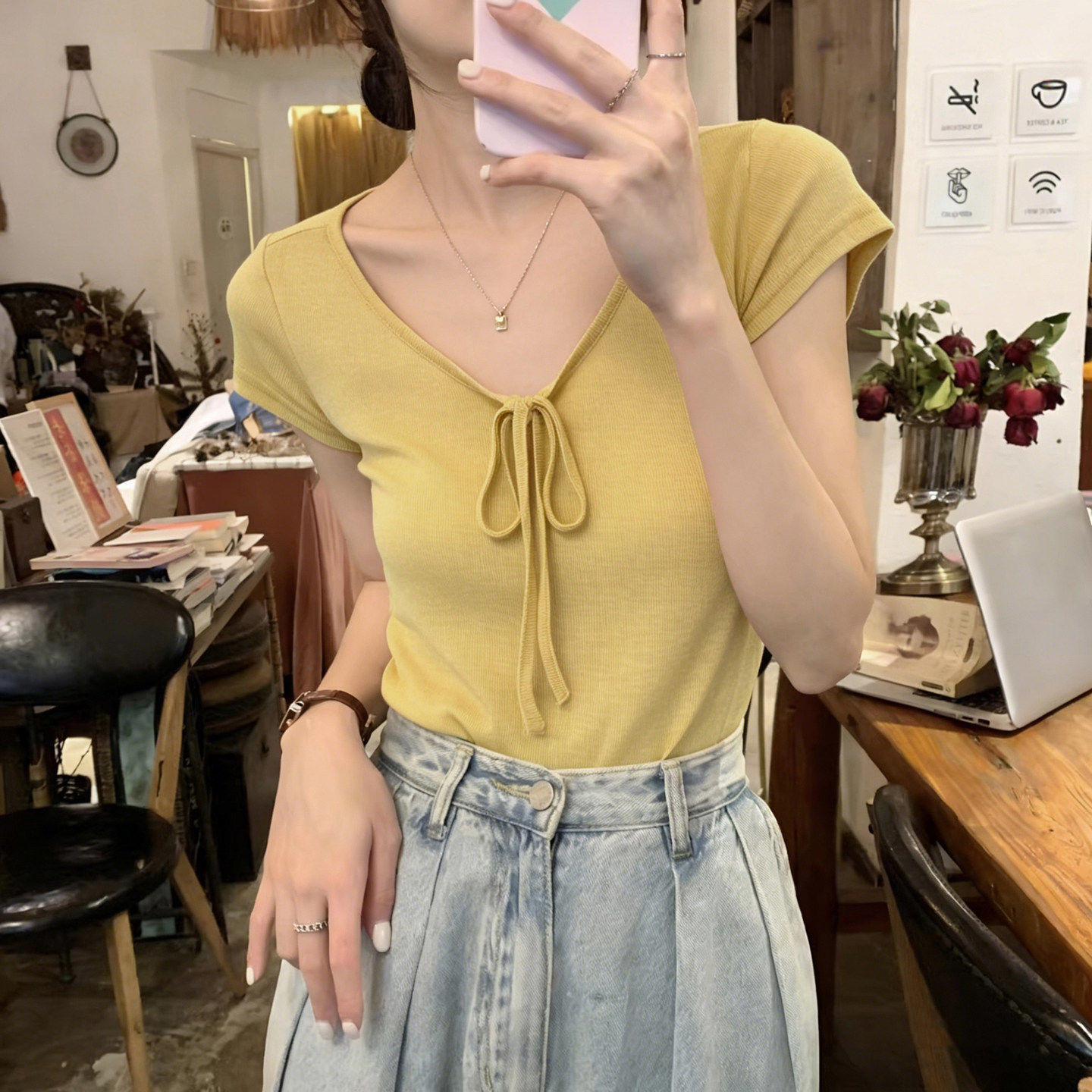 RY3811# 实拍chic甜辣V领短袖T恤女夏季修身韩版短款打底衫薄款微透上衣潮