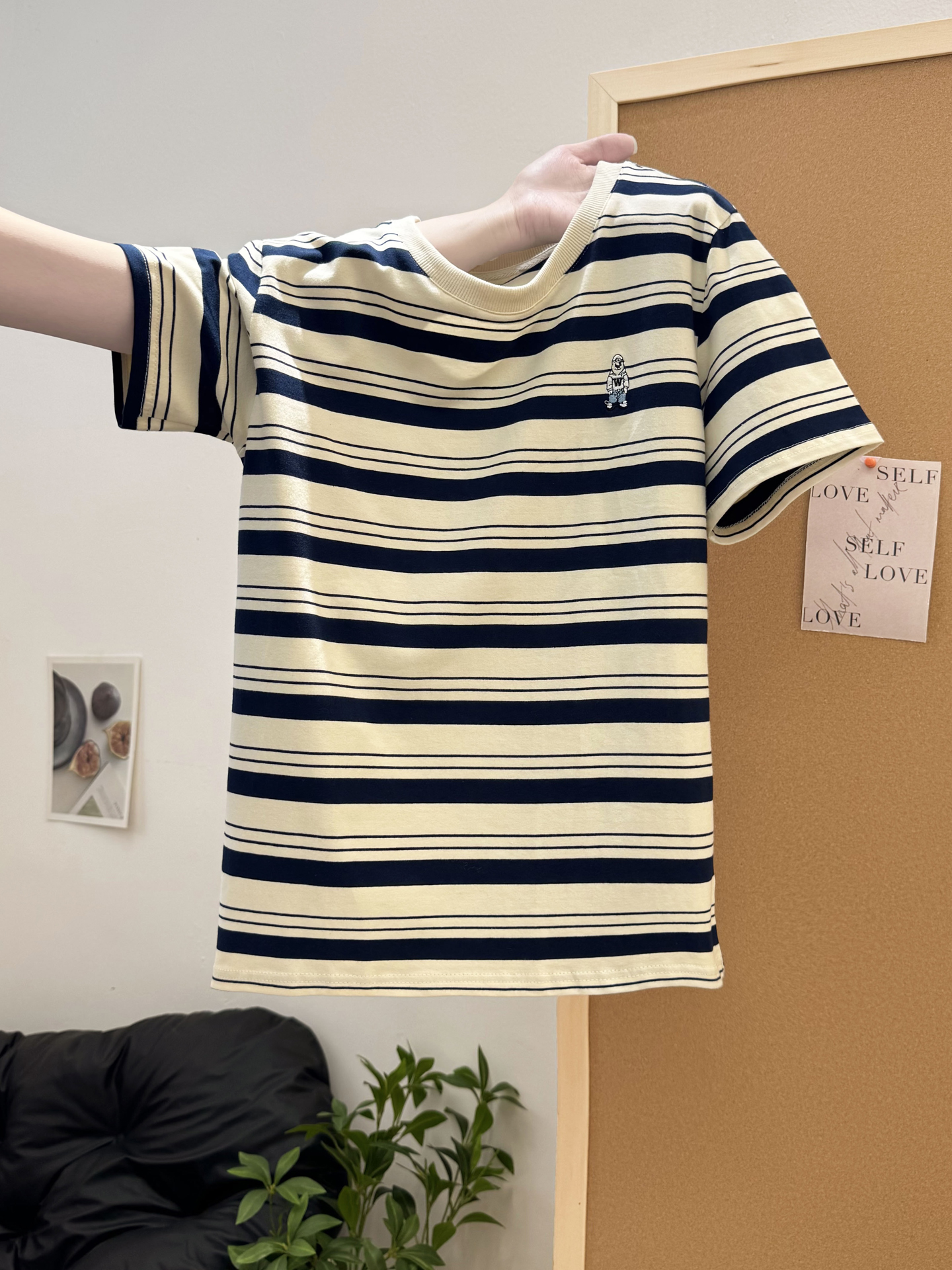 실사 디자인 센스 작은 대중 배색 스트라이프 반팔 티셔츠 여성 의류 여름 루즈핏 한국 스타일 만화 자수 옷