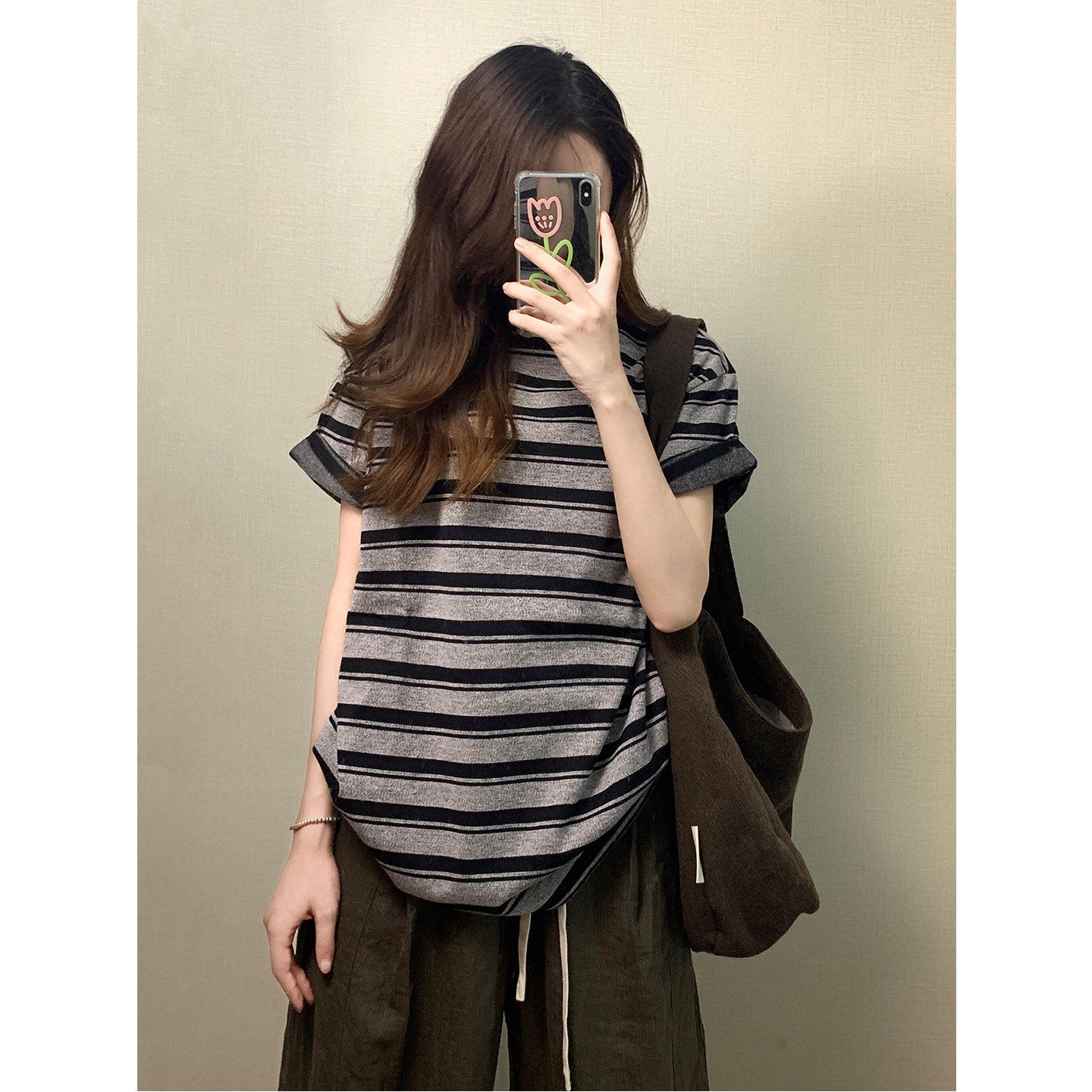 230 크 더블 실 평직 50 면 50 폴리에스터 느긋한 바람 티셔츠 여성 레트로 느슨함 센스 루즈핏 스트라이프 반팔