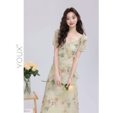 又巷森林低语碎花连衣裙女2026夏新款小众温柔感荷叶花边长裙