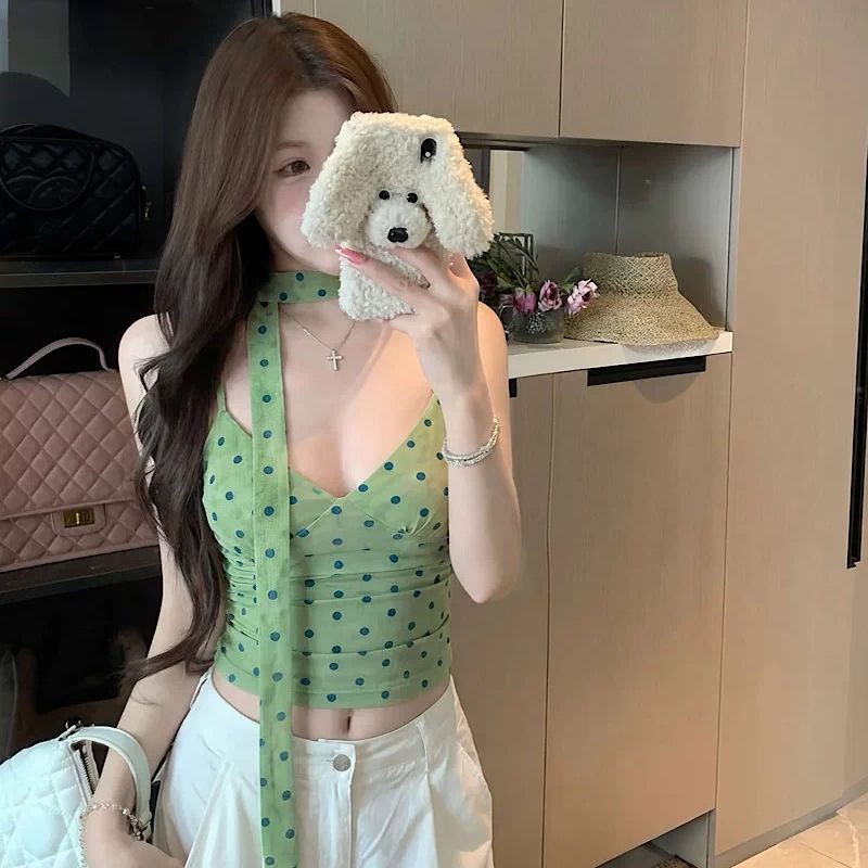 도파민 착용 가져 가라. 녹색 V넥 도트 무늬 캐미솔 여름 외출용 몸매 가꾸기 쇼트 스타일 행침 목 리본 맨위