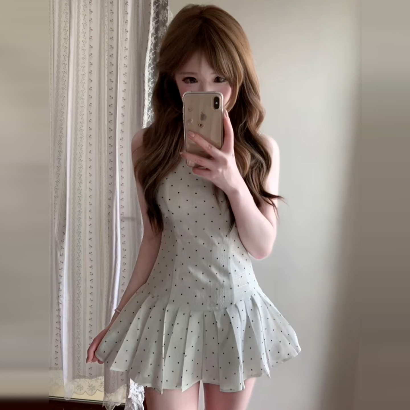 이중층 세트 인사이드 2026 새로운 화이트 도트 무늬 베이비 칼라 조끼 여성 드레스 봄 여름 허리 수축 플리츠 미니 스커트
