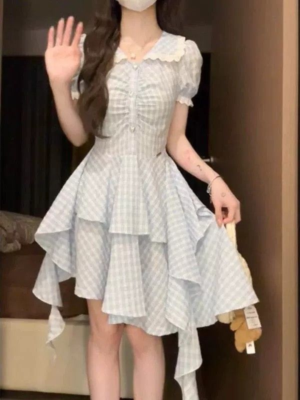 파란색 체크무늬 베이비 칼라 여성 드레스 여름 작은 키 레트로 학원 스타일 디자인 센스 불규칙 짧은 치마