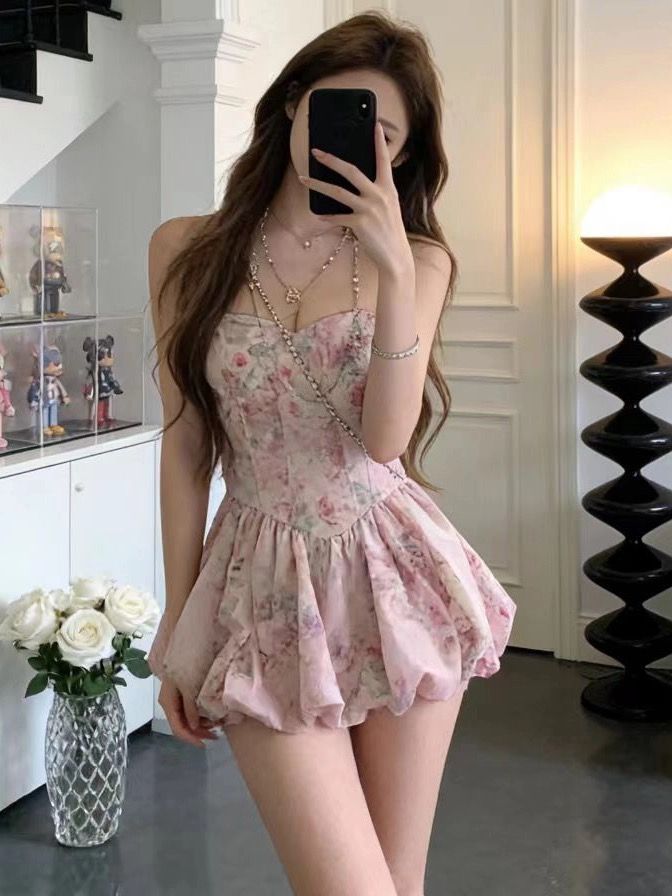 원본 원단 있음 네리 순수한 욕망 바람 튜브탑 꽃밭 치마 여성 여름 슬림해 보이는 휴가 바람 드레스 요정 치마