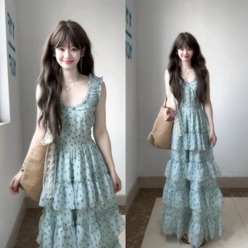 여름 해변가 휴가 바람 파란색 꽃무늬 멜빵 여성 드레스 한국 스타일 달콤함 신선함 품격 허리 수축 케이크 드레스