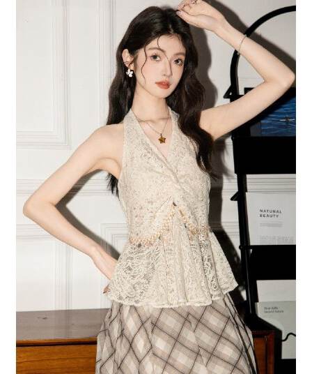 원본 원단 디자인 센스 V넥 레이스 비틀림 민소매 행침 목 조끼 여름 아름다움 뒤로 핫걸 맨위