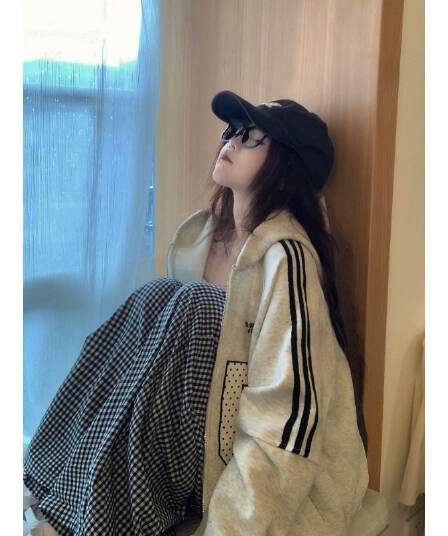 2026 가을 얇은 스타일 백금 지퍼 이후 패키지 칼라 순수한 Mianhua 면 후드티 여성