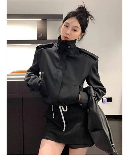 검정색 스탠드 칼라 넓은 어깨 여성 코트 가을 새로운 개성 단색 레트로 쇼트 스타일 캐주얼 다용도 재킷 맨위 트렌디