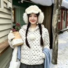 批发甜美韩系波点排骨轻量羽绒棉服女2026冬季新款连帽保暖小个子外套