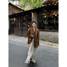 批发麂皮西装外套女2025<b class='q'>春</b>秋季新款美拉德棕色高级感小个子咖色上衣