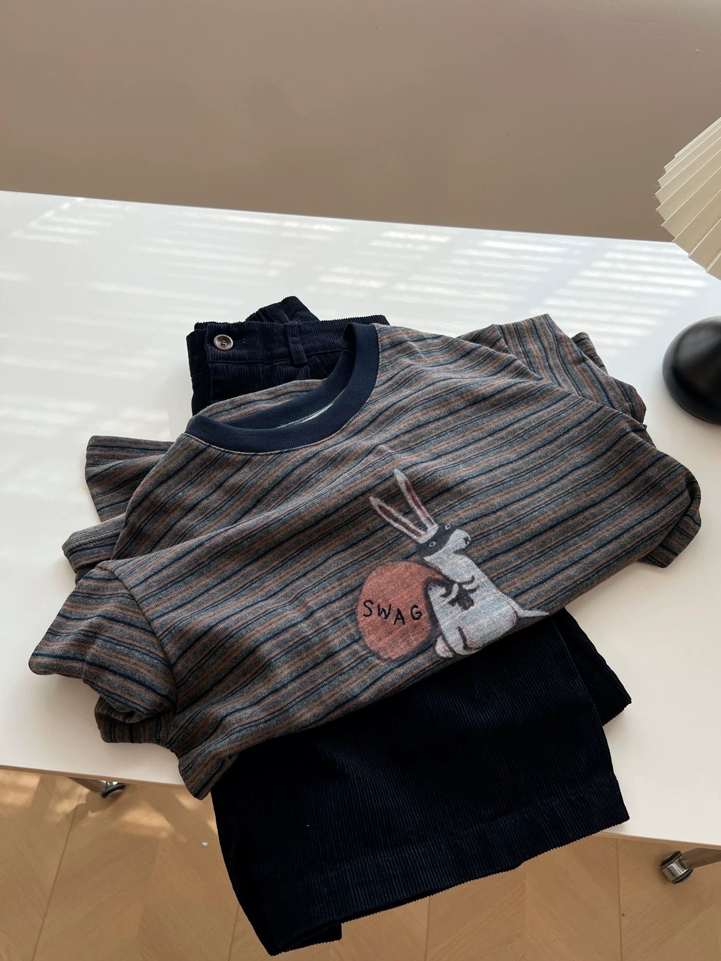 Women's Loose Long-Sleeve Striped T-Shirt - New 2025 Autumn/Winter Collection