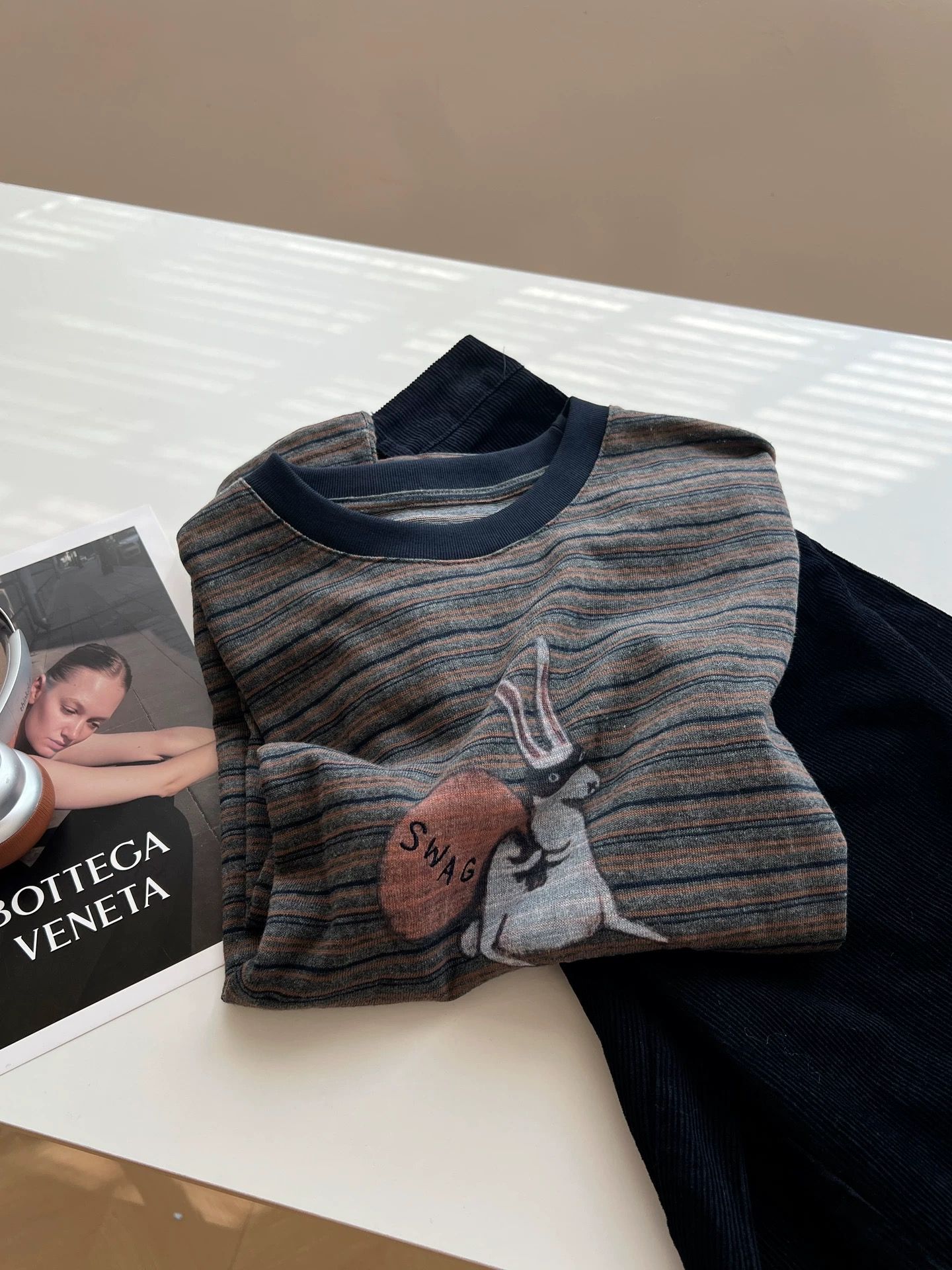 Women's Loose Long-Sleeve Striped T-Shirt - New 2025 Autumn/Winter Collection