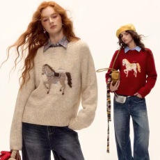 幸运小马羊毛混纺童趣小马提花刺绣圆领软糯针织毛衣