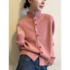 韩系新款大码宽松减龄显瘦时尚立领爱心扣加厚针织开衫毛衣外套女