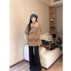 批发冬季美式高级感加厚小个子短款棕色毛茸茸外衣