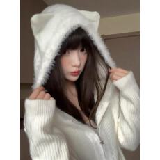 批发白色奶fufu猫耳朵浣熊绒毛衣外套<b class='q'>女</b>秋冬季外搭超好看拉链针织<b class='q'>开衫</b>