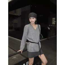 批发2026韩新款慵懒随性V领麻花镂空宽松<b class='q'>通勤</b>百搭针织衫配腰绳