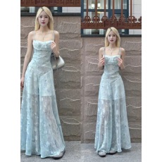 批发法式蓝色<b class='q'>碎花</b>吊带连衣裙女夏季海边度假绝美气质收腰性感纯欲长裙