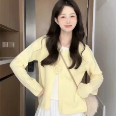 批发<b class='q'>秋冬</b>2025新款温柔慵懒风宽松假两件花朵毛衣半身裙显瘦两件套装女