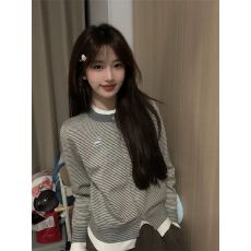 批发PSO Brand<b class='q'>女装</b>假两件条纹开衫毛衣女短款上衣外套<b class='q'>休闲</b>针织衫春季