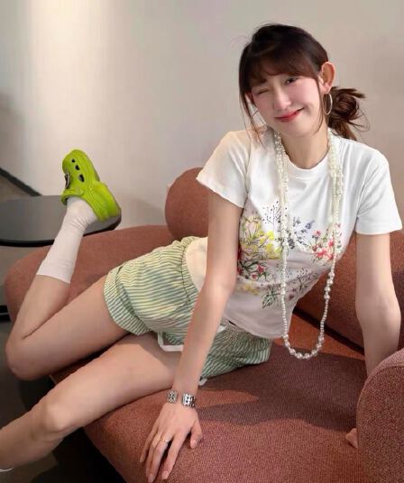 40 220 그램 빗질하다 92 면 8 암모니아 Lun 이후 패키지 칼라 몸매 가꾸기 슬림해 보이는 긍정적 인 어깨 반팔 티셔츠 여성
