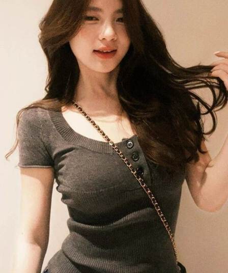 한 부서 핫걸 폭발 허리 수축 스퀘어 입 칼라 니트 반팔 여름 고급 센스 몸매 가꾸기 슬림해 보이는 품격 쇼트 스타일 맨위