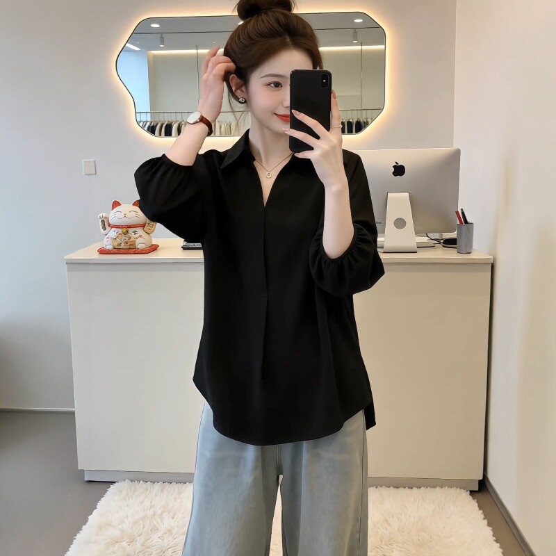 여름 검정색 폴로 칼라 7부 소매 셔츠 2026 새로운 슬림해 보이는 루즈핏 패션 외국 가스 맨위