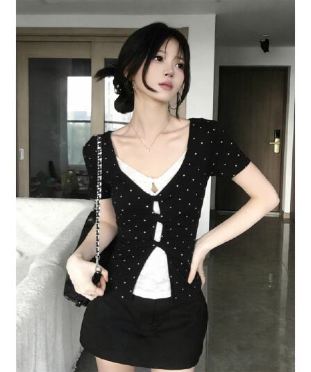 검정색 도트 무늬 페이크 레이어드 레이스 긍정적 인 어깨 반팔 티셔츠 여성 여름 한 부서 디자인 센스 맨위