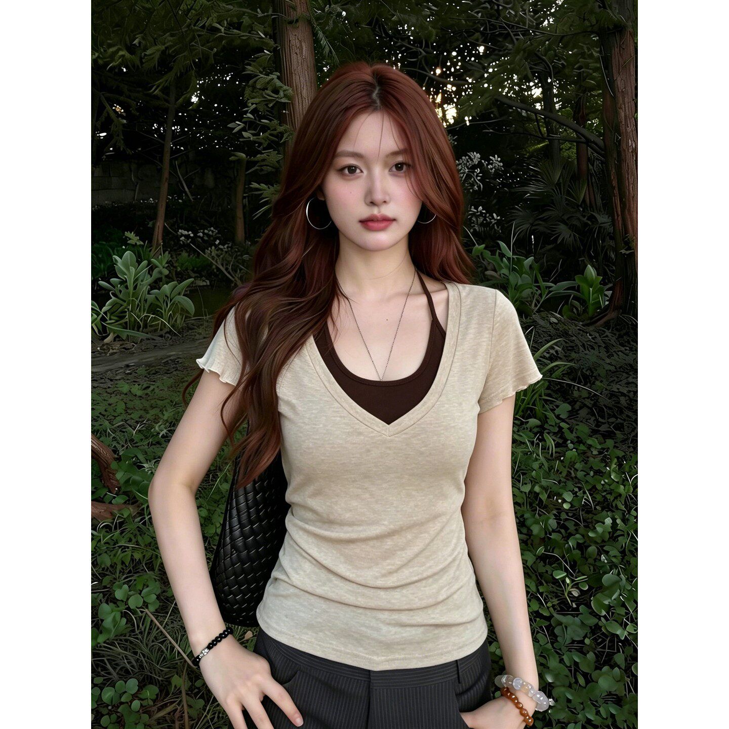 대 사이즈 지방 mm 한 부서 페이크 레이어드 반팔 티셔츠 여성 여름 V넥 몸매 가꾸기 디자인 센스 작은 대중 출퇴근 바람 맨위