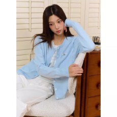 批发条纹拼色假两件针织<b class='q'>开衫</b><b class='q'>女</b>2025秋冬季韩系短款毛衣外套上衣