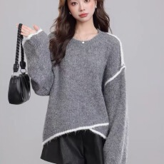 批发<b class='q'>毛衣</b>韩系慵懒风穿搭不规则撞色<b class='q'>毛衣</b><b class='q'>女</b>新款秋冬宽松软糯套头针织衫