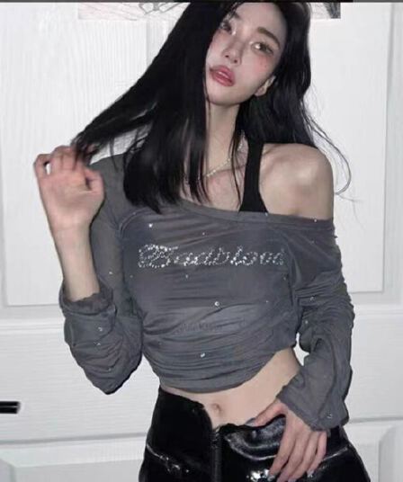 비스듬한 어깨 아메리칸 디자인 알파벳 핫픽스 망사 시스루 오프숄더 긴팔 티셔츠 맨위