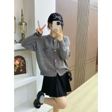 批发彩色<b class='q'>贝壳</b>扣质感厚针织开衫设计感小众复古长袖纯色外套