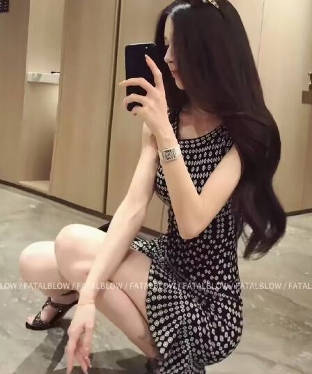 블랙 퍼스 깨진 란 프랑스식 레트로 타이트 스커트 품격 인어 꼬리 치마 도트 무늬 고급 센스 명문 여성 니트 자카드 드레스