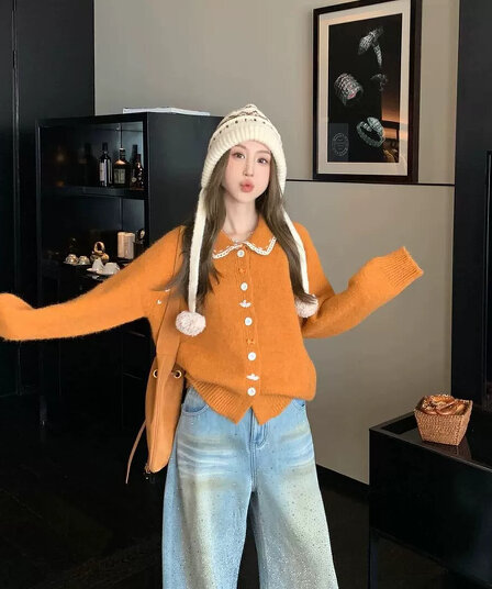 한국 스타일 달콤한 스타일 베이비 칼라 레이스 조각 니트 오픈 가디건 여성 가을 겨울철 세련된 숨기기 고기 연령 감소 다용도 맨위