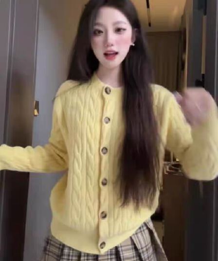 프랑스식 우유 황색 부드러운 찹쌀 고급 센스 꽈배기 니트 스웨터 여성 코트 봄 가을 새로운 루즈핏 느긋한 바람 오픈 가디건