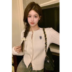 批发美式复古学院风麻花针织开衫女早秋毛衣外套甜辣小上衣