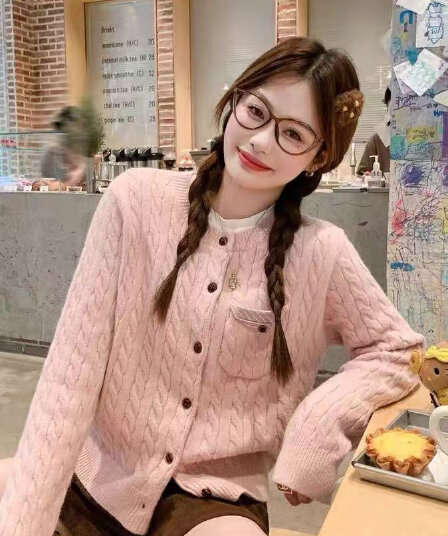 핑크색 꽈배기 긍정적 인 어깨 긴팔 니트 스웨터 여성 코트 가을 겨울철 몸매 가꾸기 쇼트 스타일 인사이드 가져 가라. 만나는 오픈 가디건 맨위